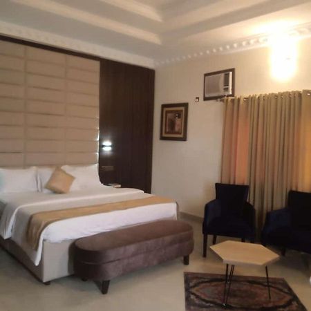Roban Hotels Limited Enugu Exterior photo